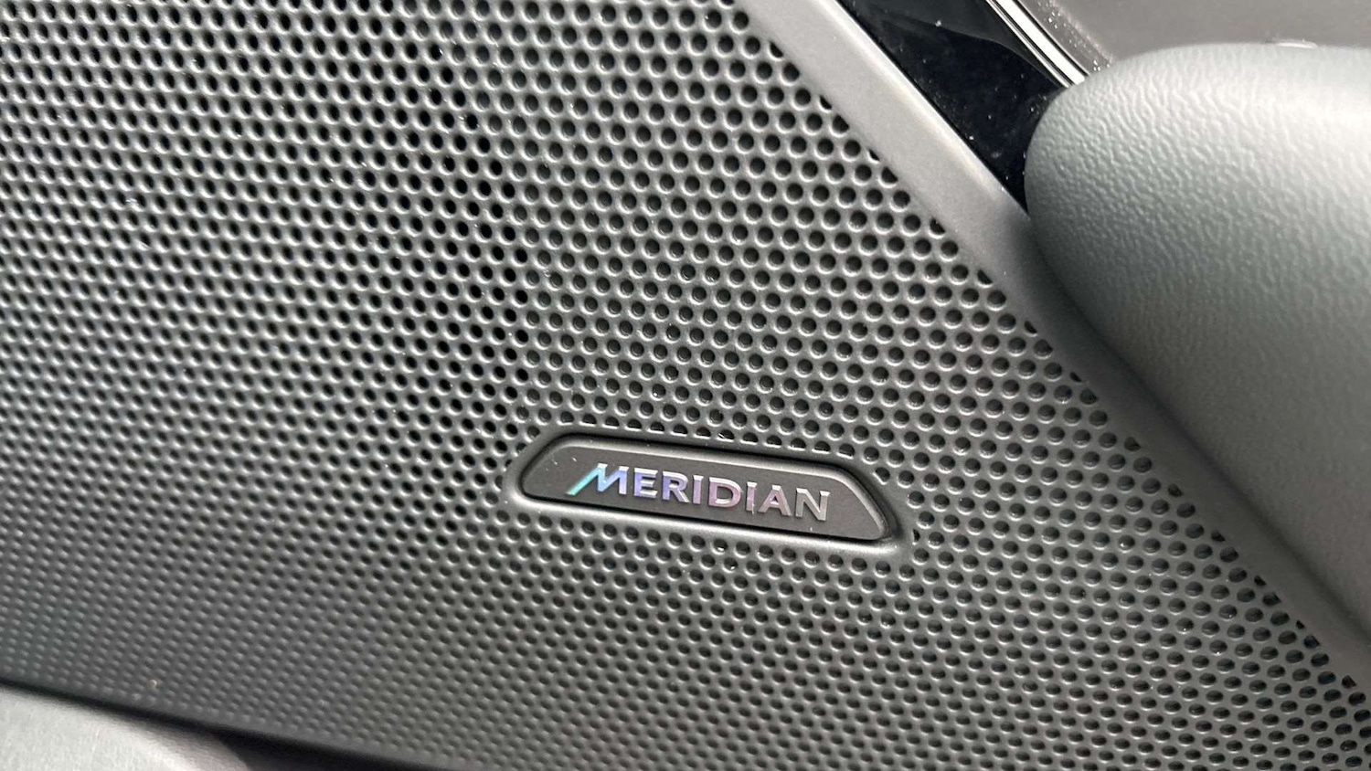 Used Land Rover Range Rover Velar 2024 for sale - 76889831: Photo 24