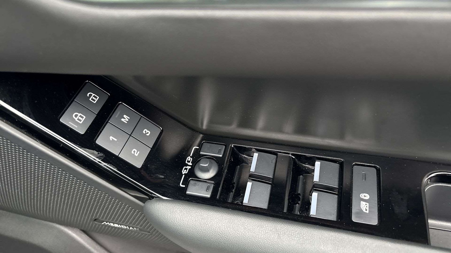 Used Land Rover Range Rover Velar 2024 for sale - 76889831: Photo 25