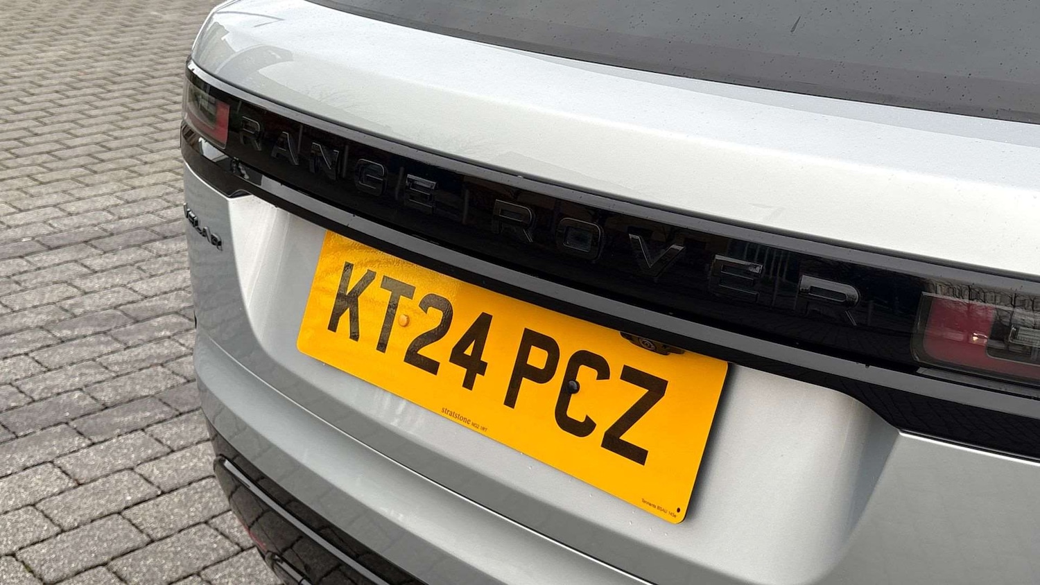 Used Land Rover Range Rover Velar 2024 for sale - 76889831: Photo 32