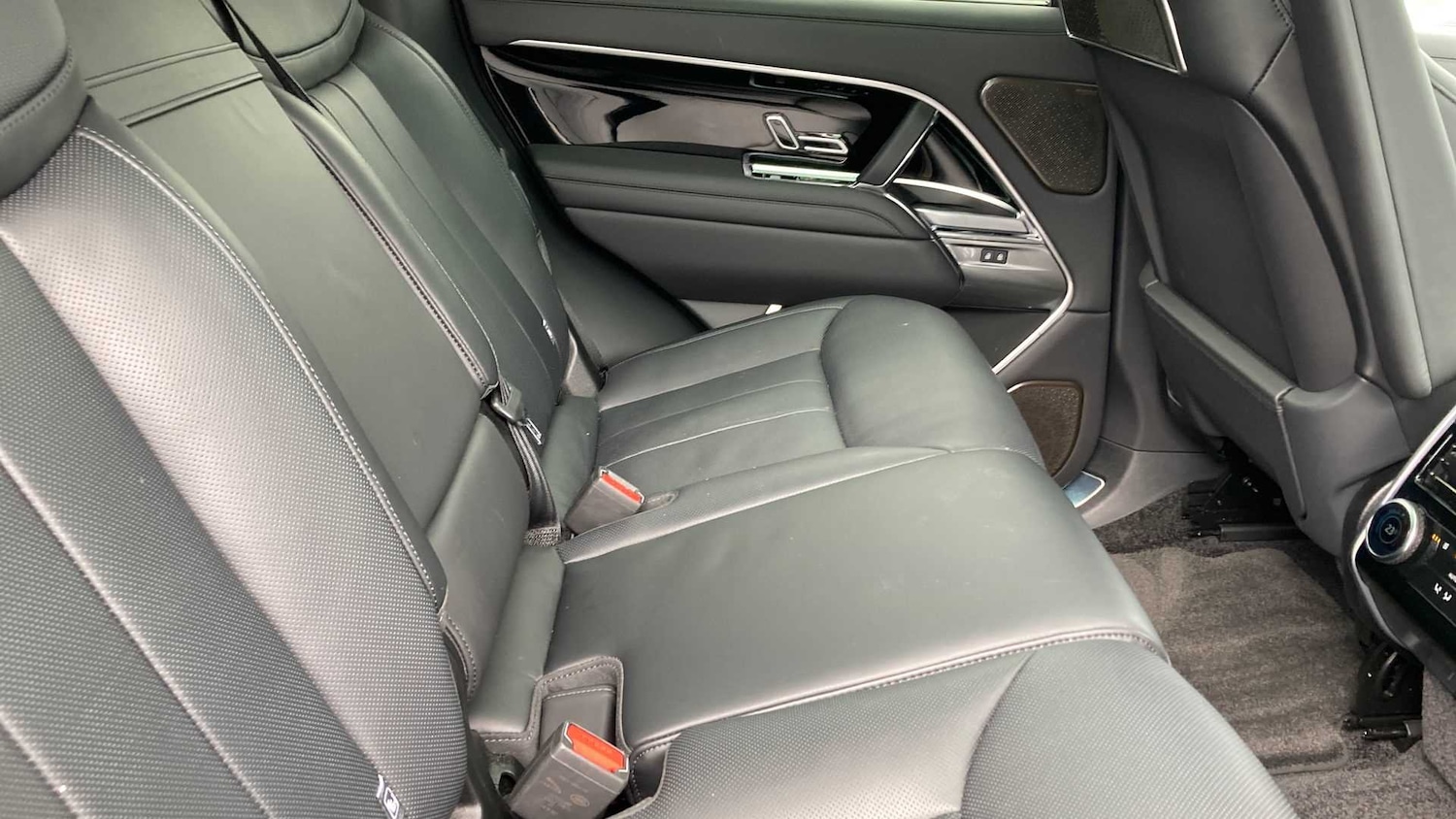 Used Land Rover Range Rover 2025 for sale - 77032223: Photo 31