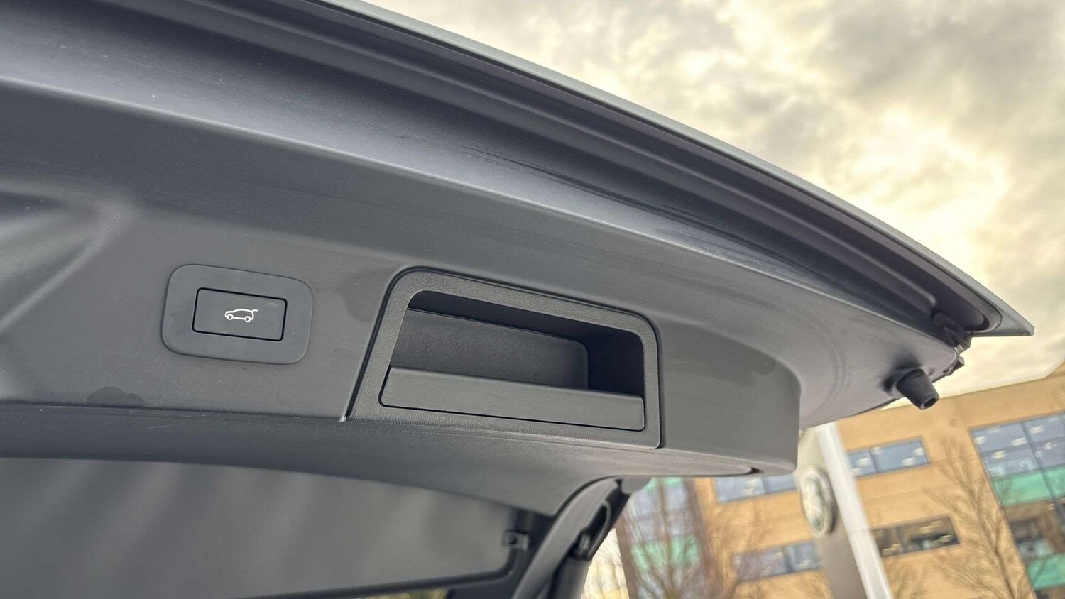 Used Land Rover Range Rover Velar 2025 for sale - 76488109: Photo 33