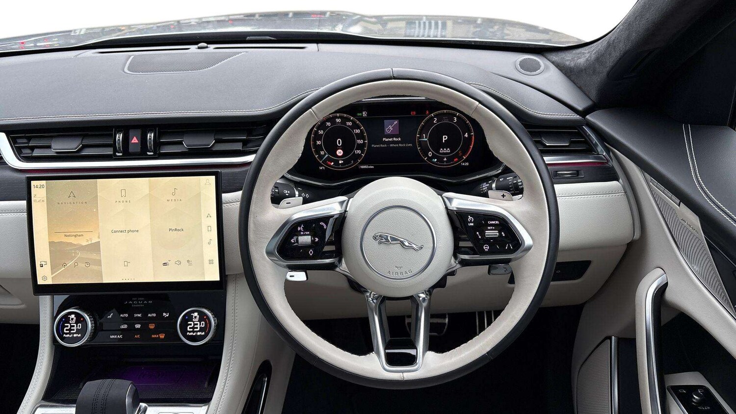 Used Jaguar F-Pace 2024 for sale - 76732254: Photo 15