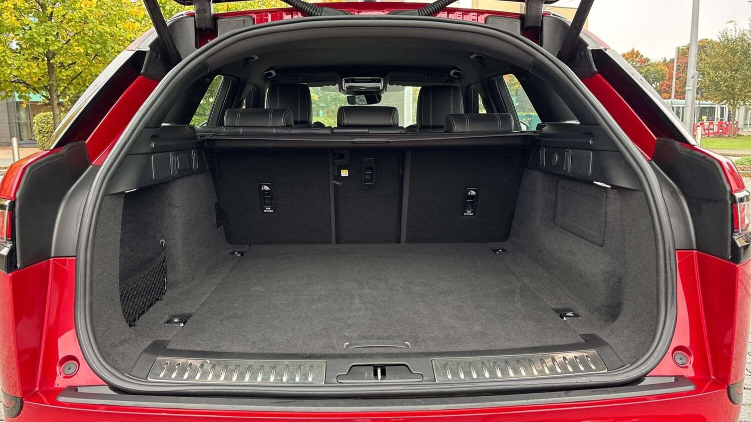 Used Land Rover Range Rover Velar 2021 for sale - 76170013: Photo 10