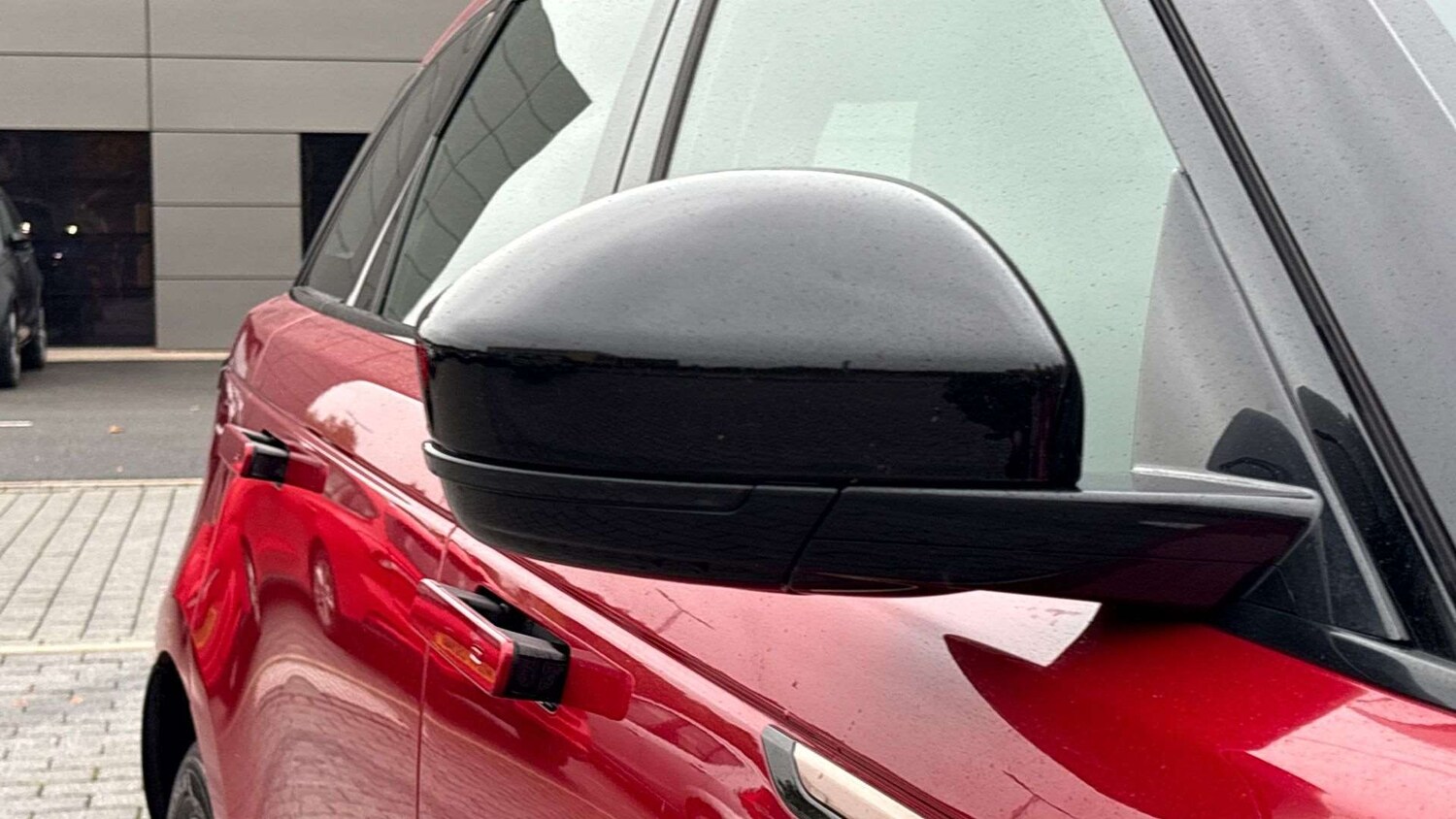 Used Land Rover Range Rover Velar 2021 for sale - 76170013: Photo 31