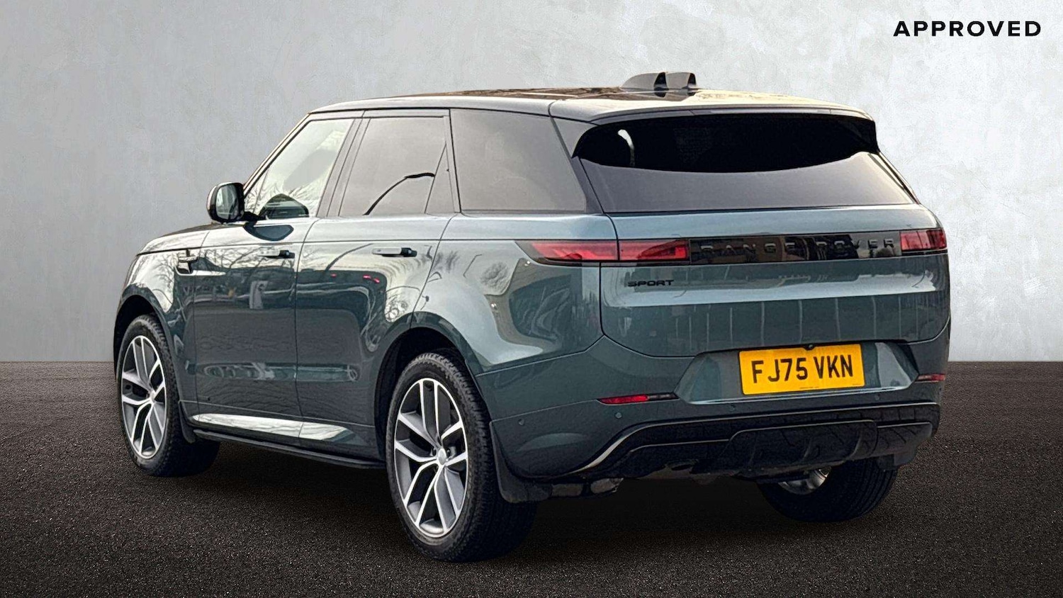 Used Land Rover Range Rover Sport 2025 for sale - 77219537: Photo 2