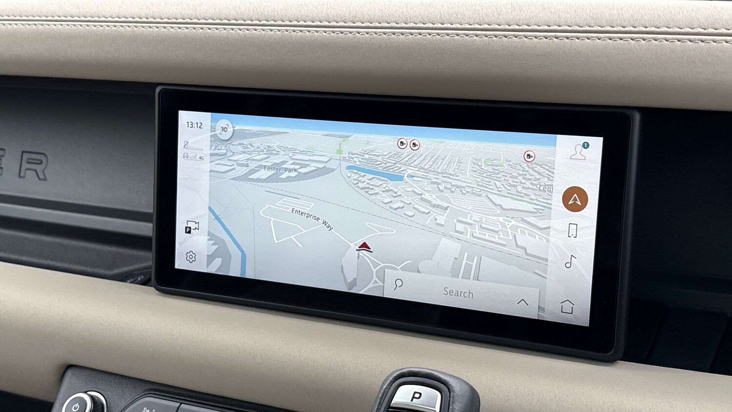 Used Land Rover Defender 2022 for sale - 78104792: Photo 11