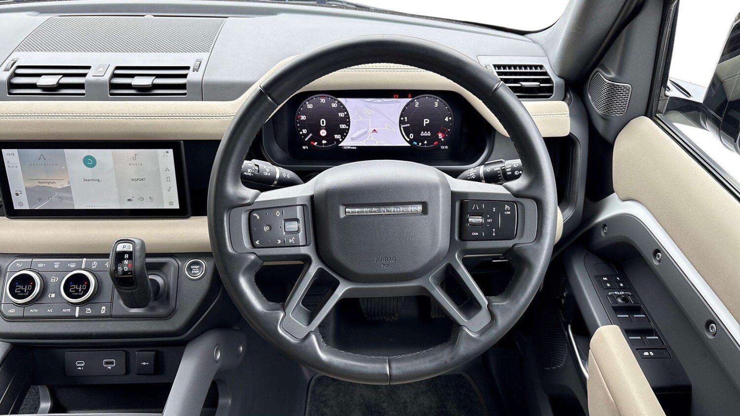 Used Land Rover Defender 2022 for sale - 78104792: Photo 15