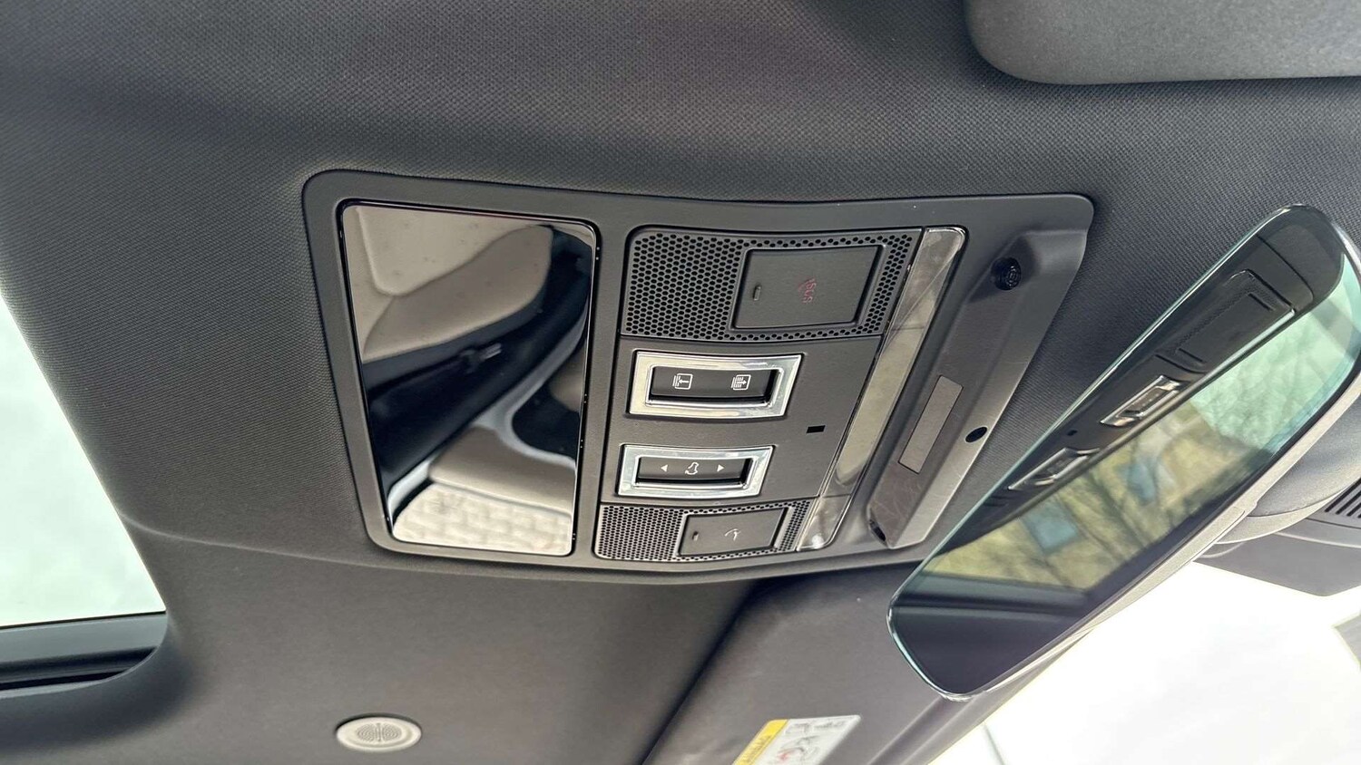 Used Land Rover Defender 2022 for sale - 78104792: Photo 23