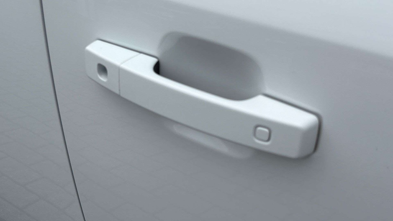 Used Land Rover Defender 2022 for sale - 78104792: Photo 32