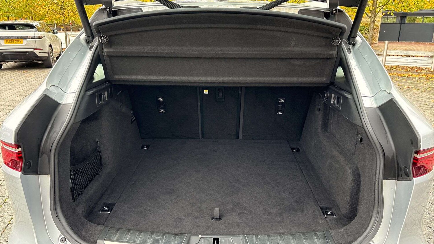 Used Jaguar F-Pace 2021 for sale - 76286382: Photo 10