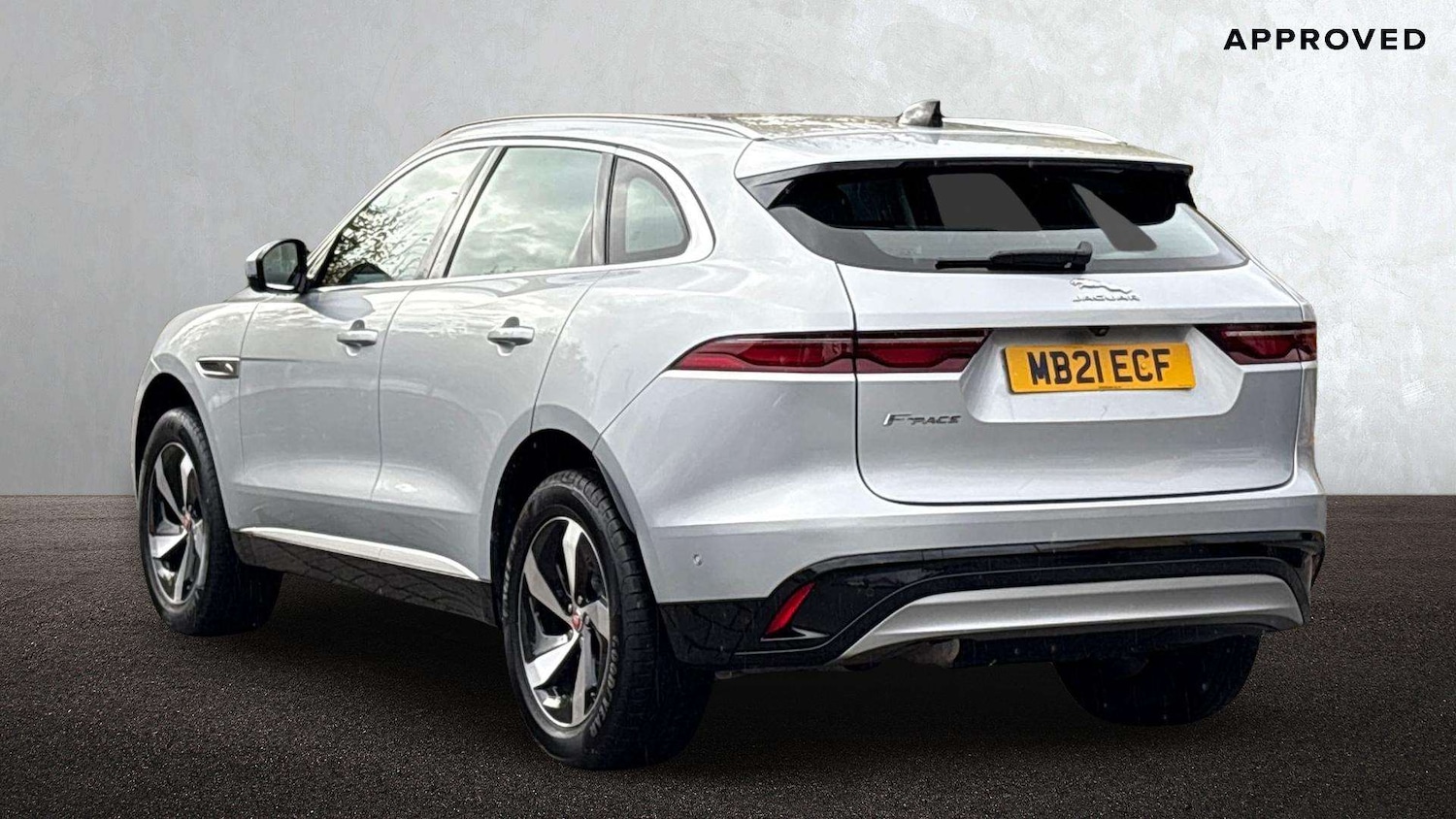 Used Jaguar F-Pace 2021 for sale - 76286382: Photo 2
