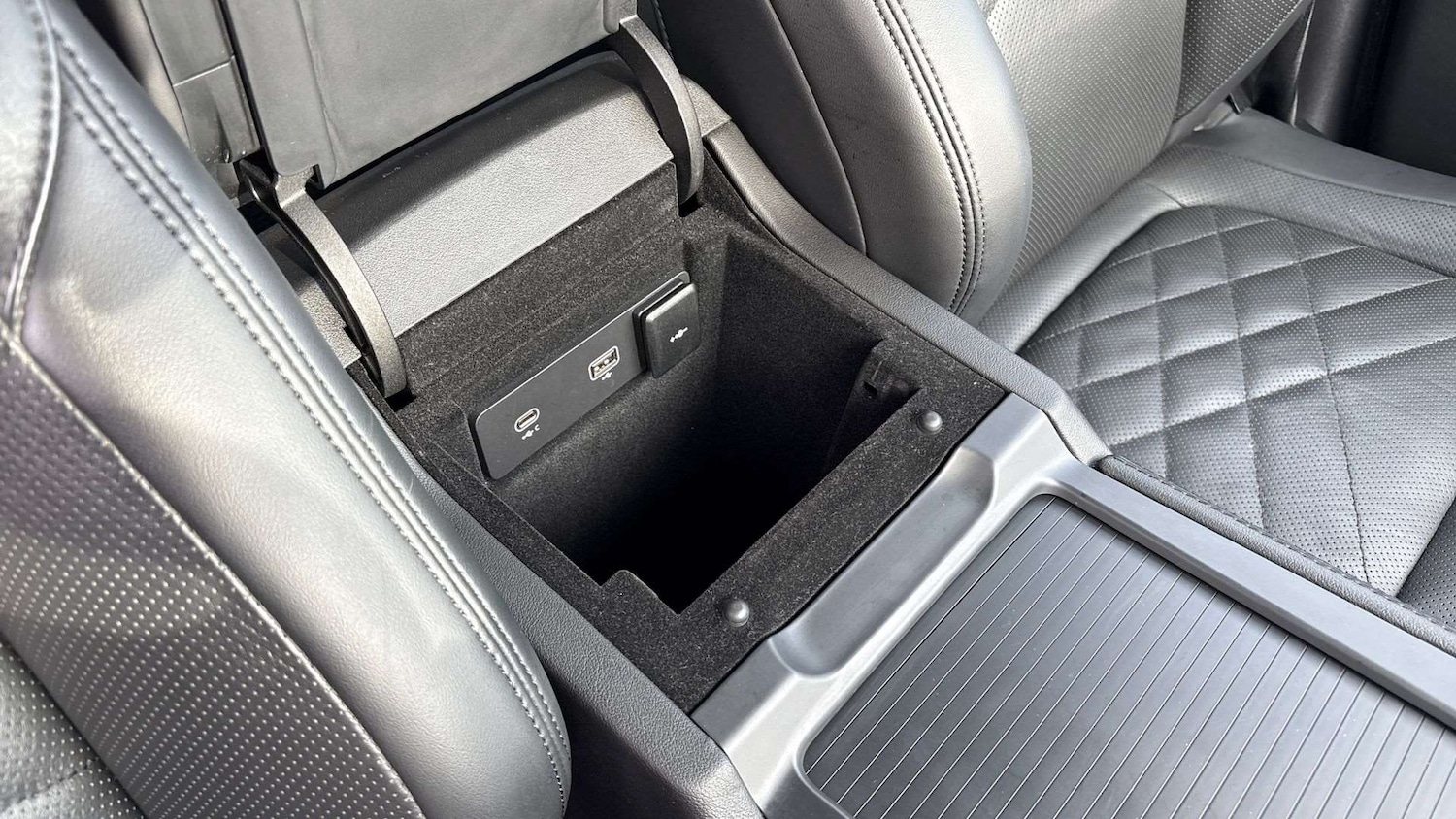 Used Jaguar F-Pace 2021 for sale - 76286382: Photo 27