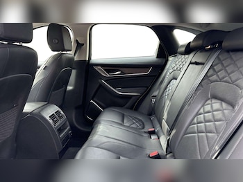 Used Jaguar F-Pace 2021 for sale - 76286382: Photo