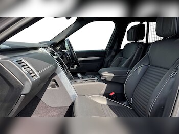 Used Land Rover Discovery 2023 for sale - 75626114: Photo