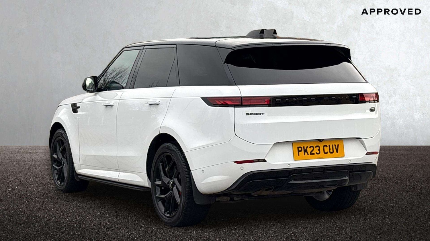 Used Land Rover Range Rover Sport 2023 for sale - 77112268: Photo 2