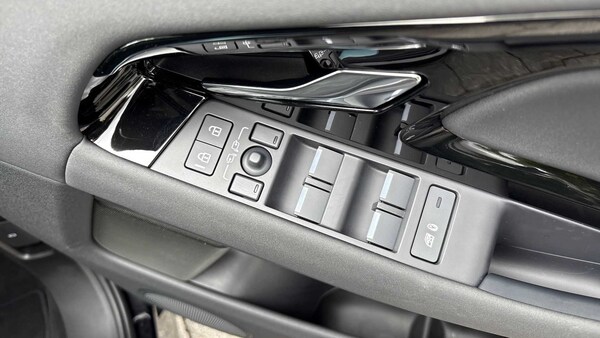 Used Land Rover Range Rover Evoque 2025 for sale - 75341875: Photo 25