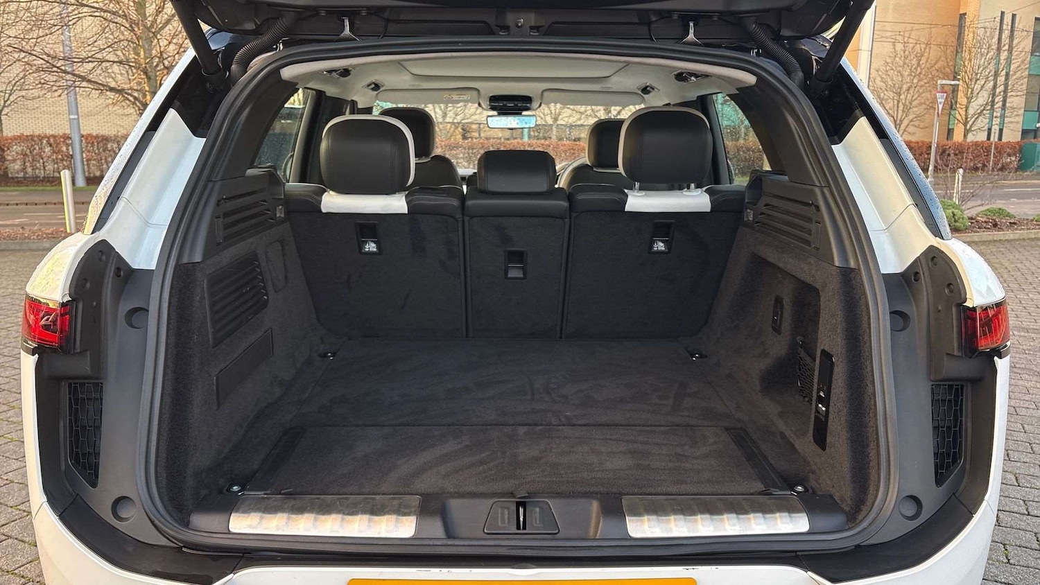 Used Land Rover Range Rover Sport 2023 for sale - 76875791: Photo 10