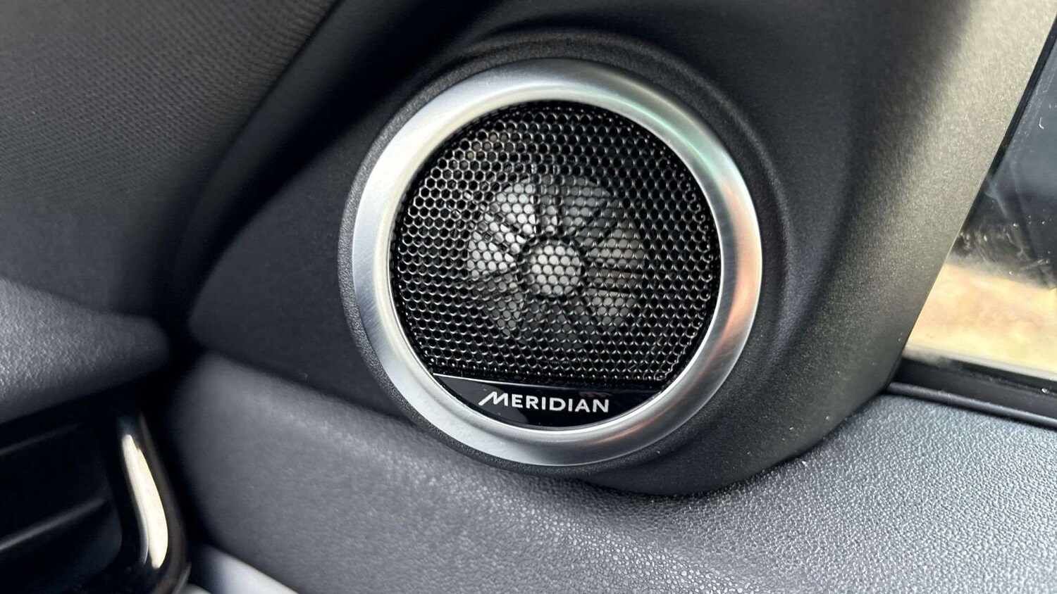 Used Land Rover Range Rover Evoque 2025 for sale - 76487975: Photo 24