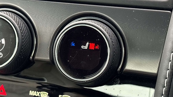 Used Jaguar F-Type 2023 for sale - 76100603: Photo 22