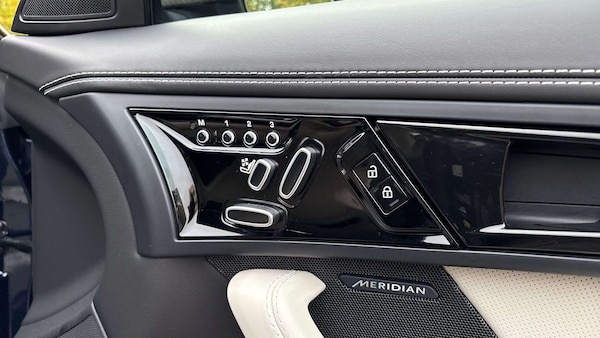 Used Jaguar F-Type 2023 for sale - 76100603: Photo 25