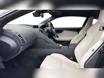 Used Jaguar F-Type 2023 for sale - 76100603: Photo
