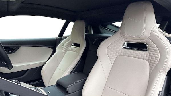 Used Jaguar F-Type 2023 for sale - 76100603: Photo 4