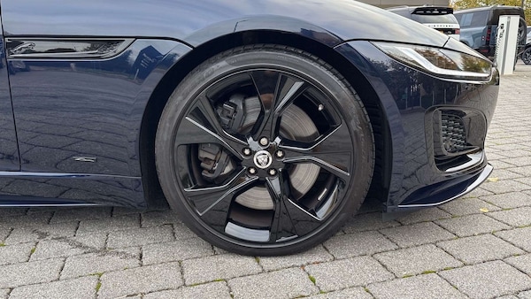 Used Jaguar F-Type 2023 for sale - 76100603: Photo 8