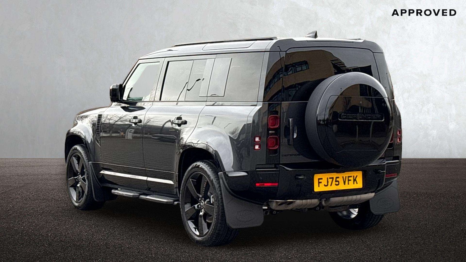 Used Land Rover Defender 2025 for sale - 77347896: Photo 2