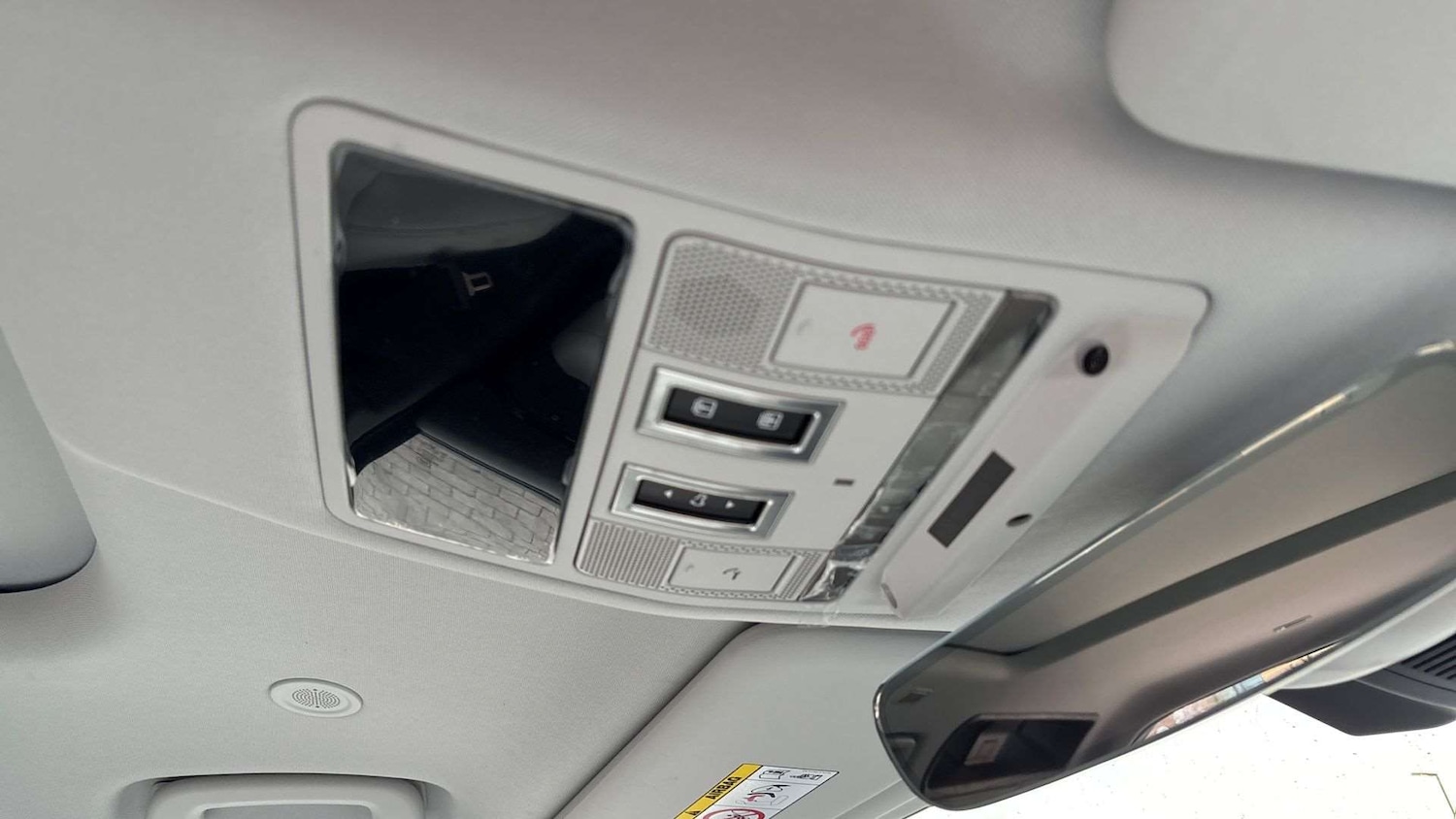 Used Land Rover Defender 2025 for sale - 77347896: Photo 23