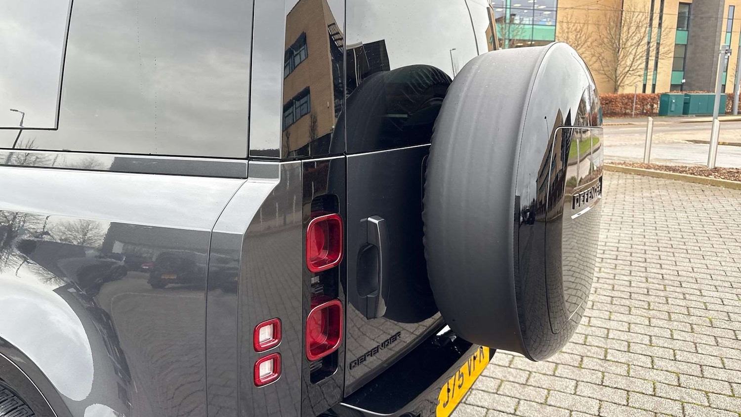 Used Land Rover Defender 2025 for sale - 77347896: Photo 32