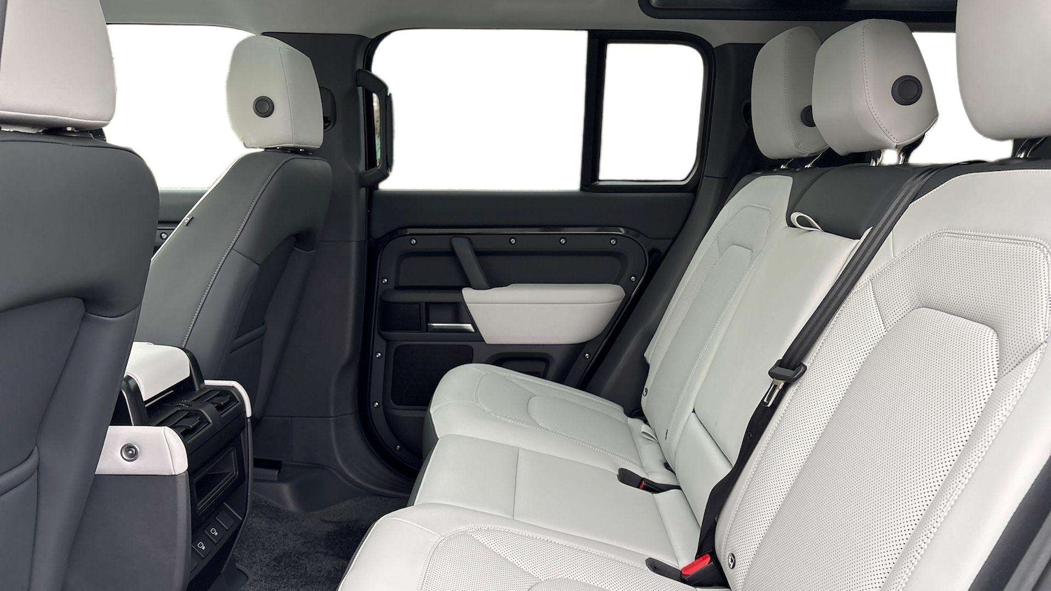 Used Land Rover Defender 2025 for sale - 77347896: Photo 4