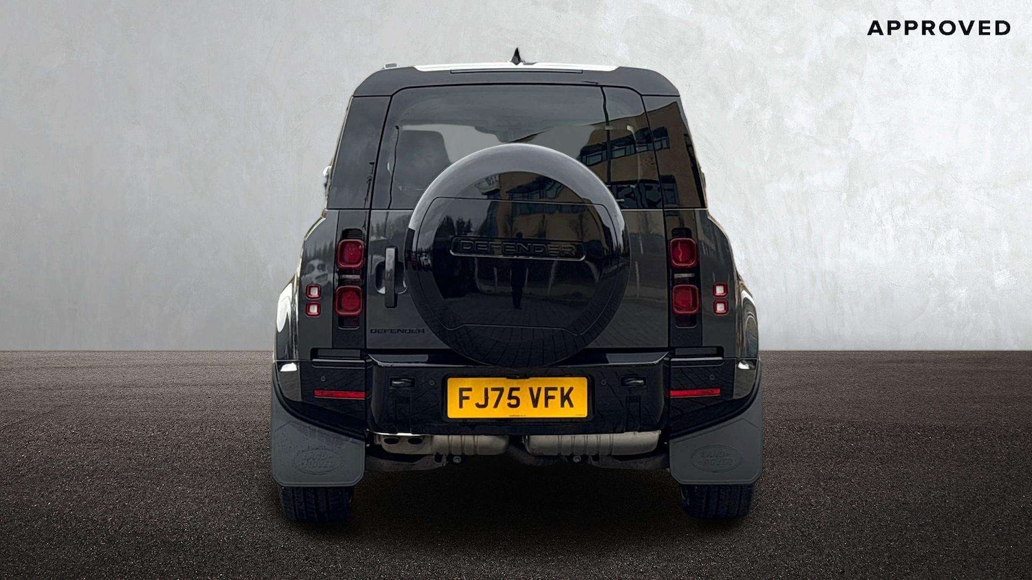 Used Land Rover Defender 2025 for sale - 77347896: Photo 6