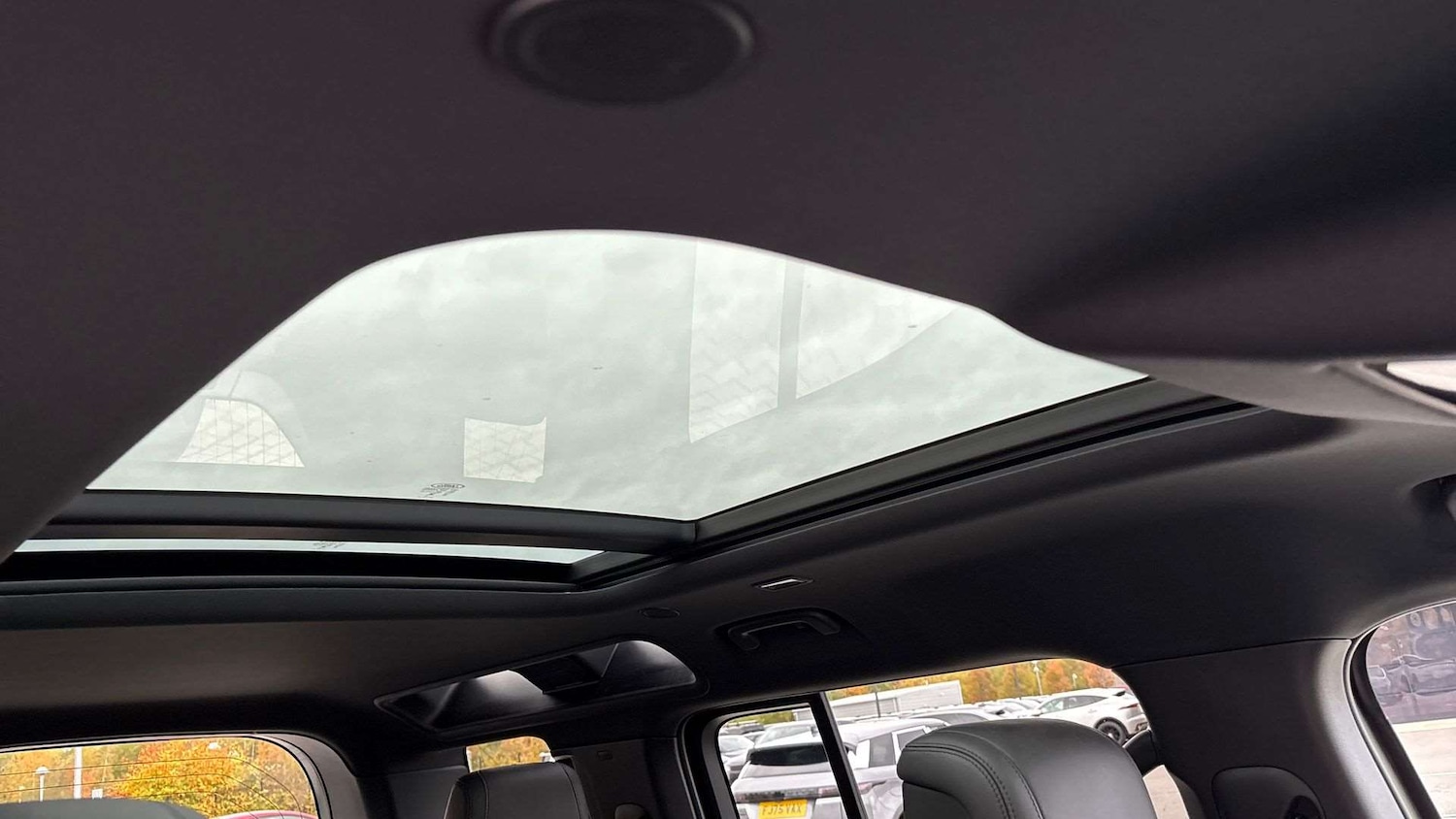 Used Land Rover Defender 2023 for sale - 76421113: Photo 21