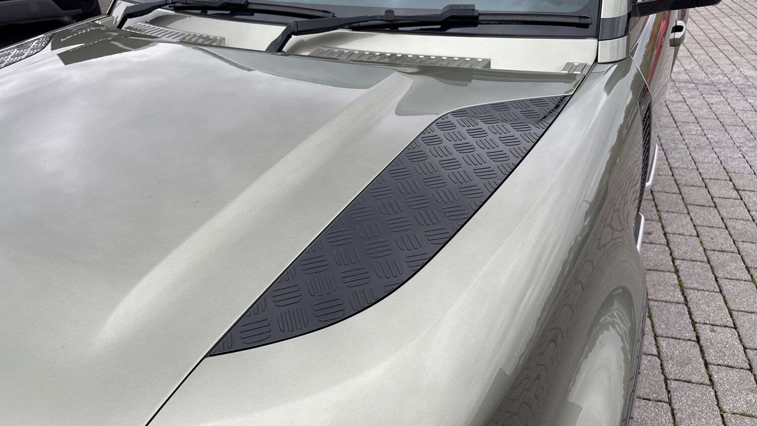 Used Land Rover Defender 2023 for sale - 76421113: Photo 28