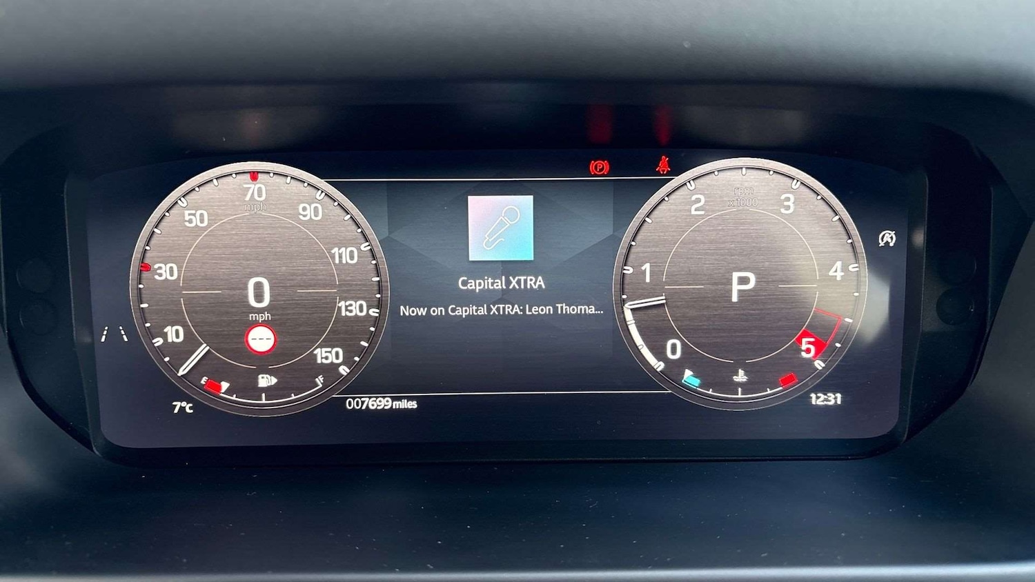 Used Land Rover Defender 90 2025 for sale - 77093327: Photo 16