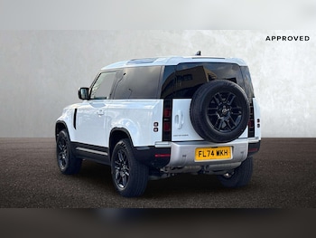 Used Land Rover Defender 90 2025 for sale - 77093327: Photo