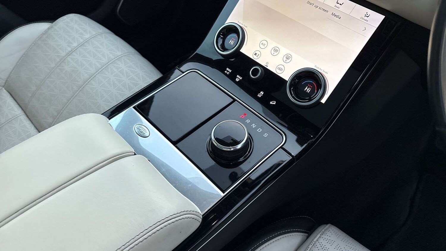 Used Land Rover Range Rover Velar 2018 for sale - 78118755: Photo 13