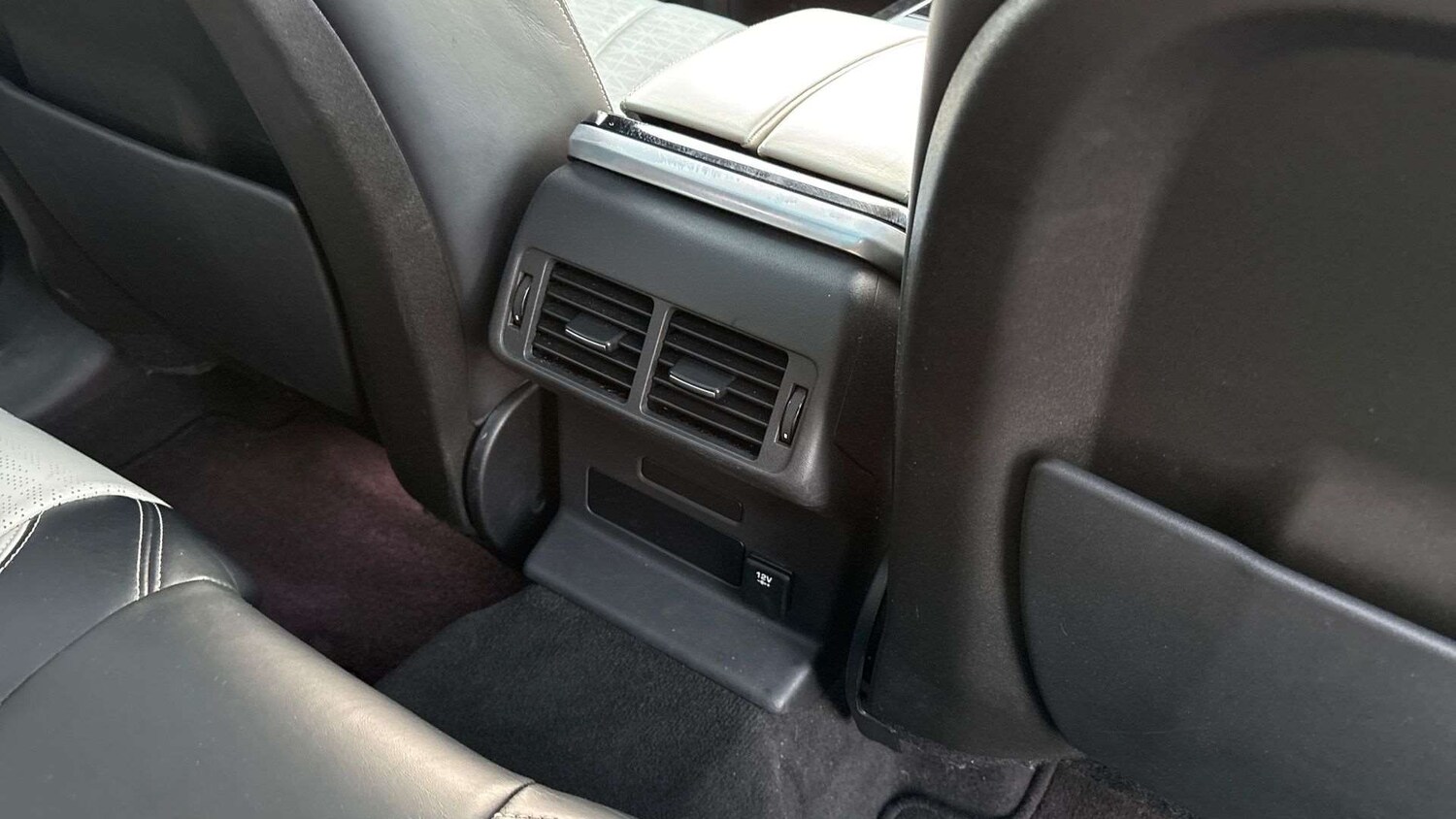 Used Land Rover Range Rover Velar 2018 for sale - 78118755: Photo 18