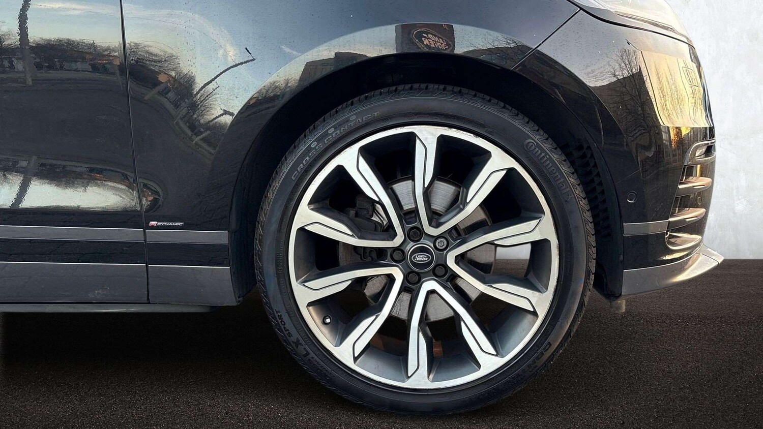 Used Land Rover Range Rover Velar 2018 for sale - 78118755: Photo 8