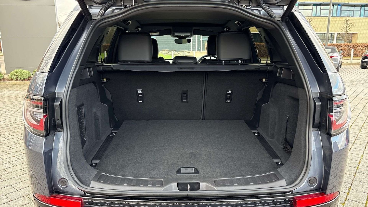 Used Land Rover Discovery Sport 2025 for sale - 77397814: Photo 10