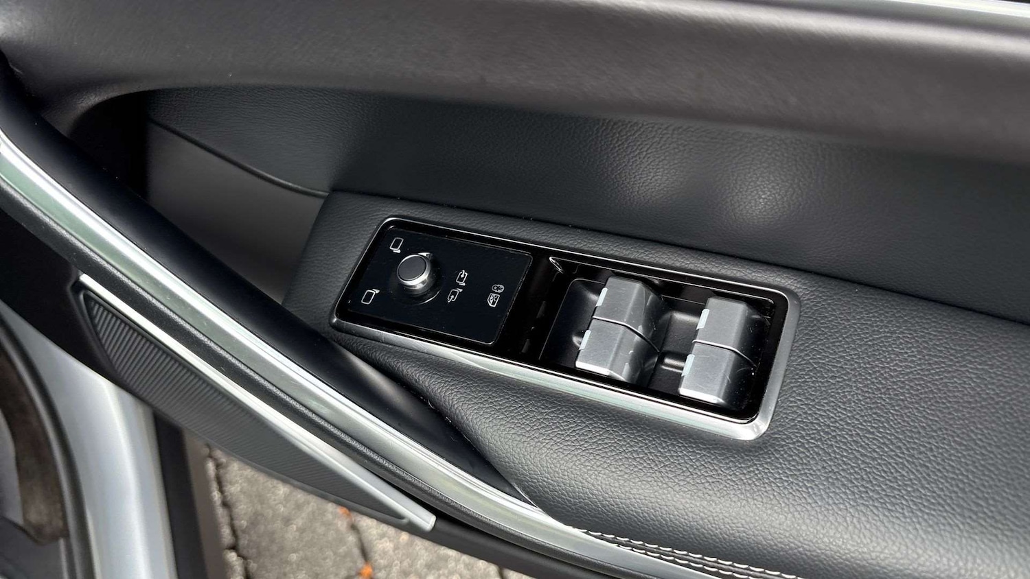 Used Jaguar F-Pace 2023 for sale - 76075495: Photo 25