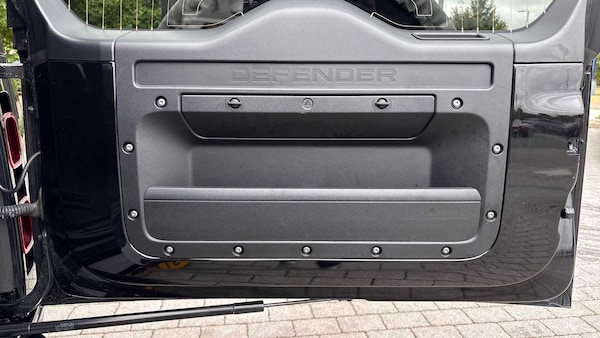Used Land Rover Defender 2023 for sale - 75434946: Photo 24