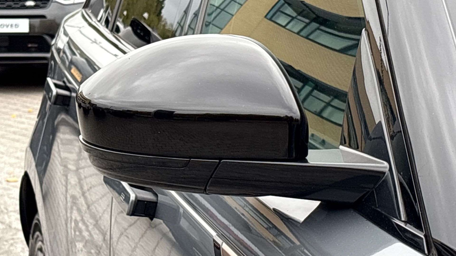 Used Land Rover Range Rover Velar 2024 for sale - 76016059: Photo 30