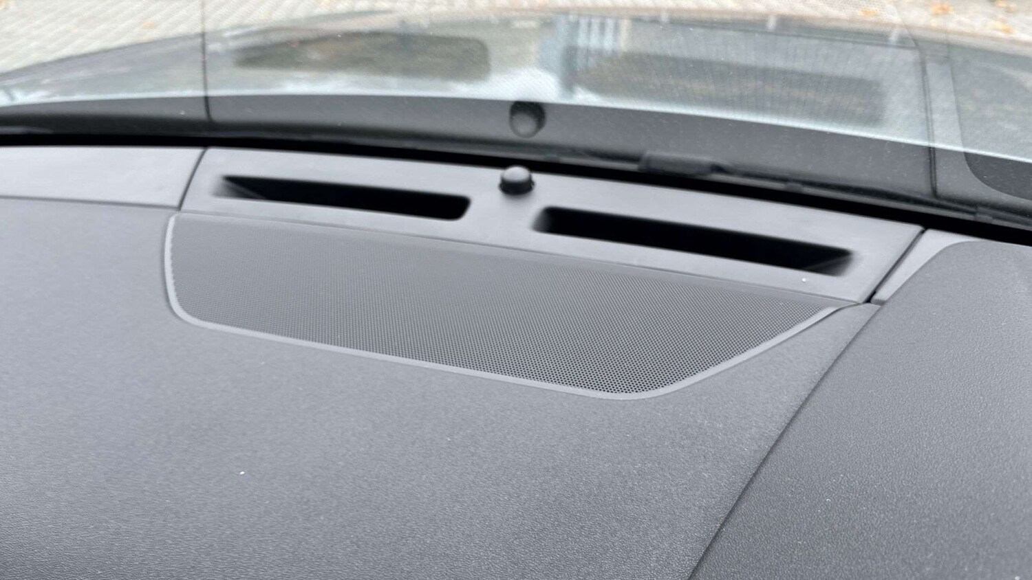 Used Land Rover Range Rover Velar 2024 for sale - 76016059: Photo 33