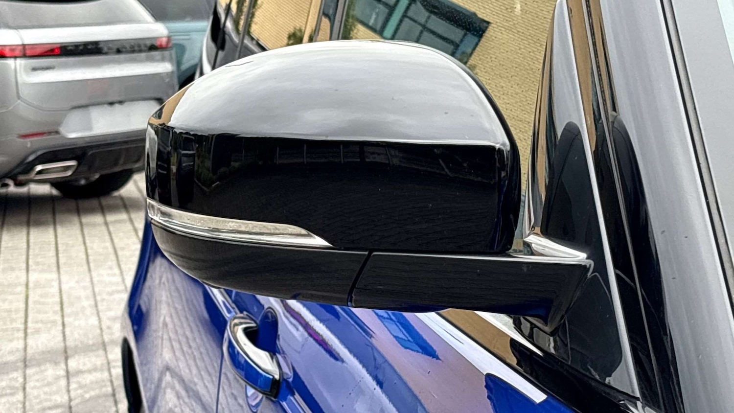 Vehicle 29