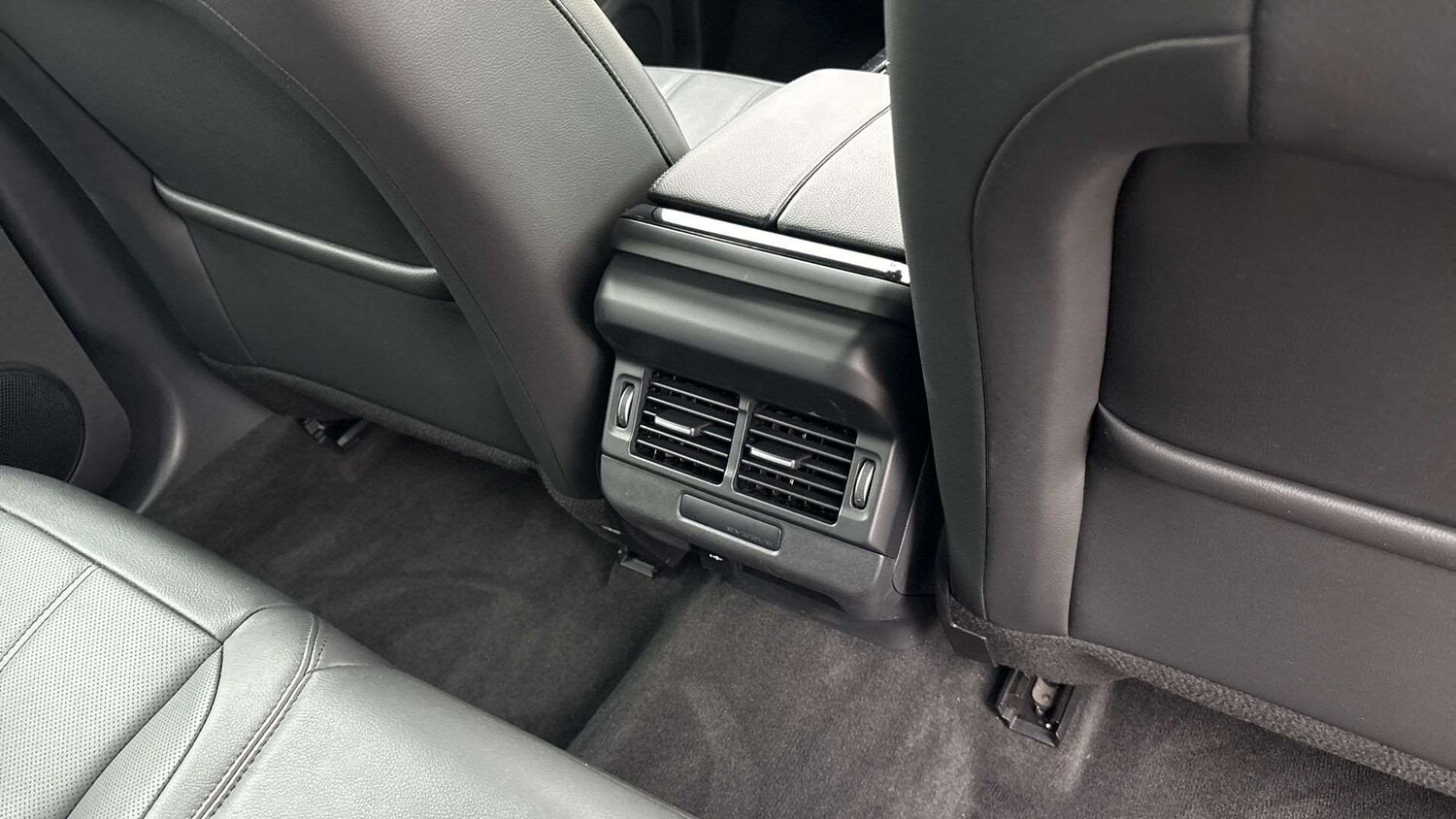 Used Land Rover Range Rover Evoque 2022 for sale - 76362623: Photo 18