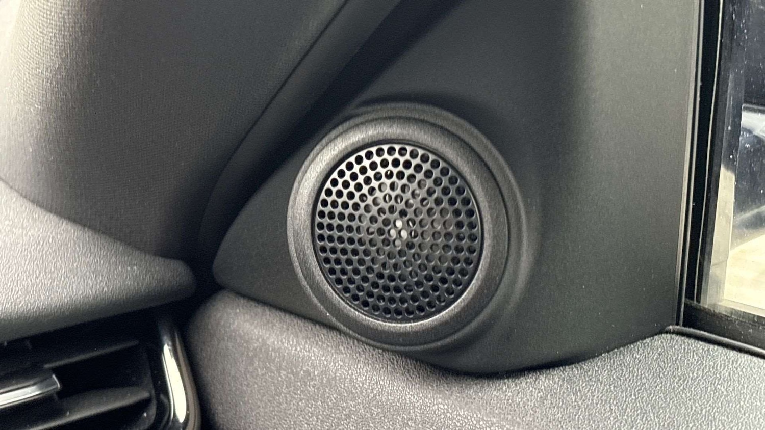 Used Land Rover Range Rover Evoque 2022 for sale - 76362623: Photo 24