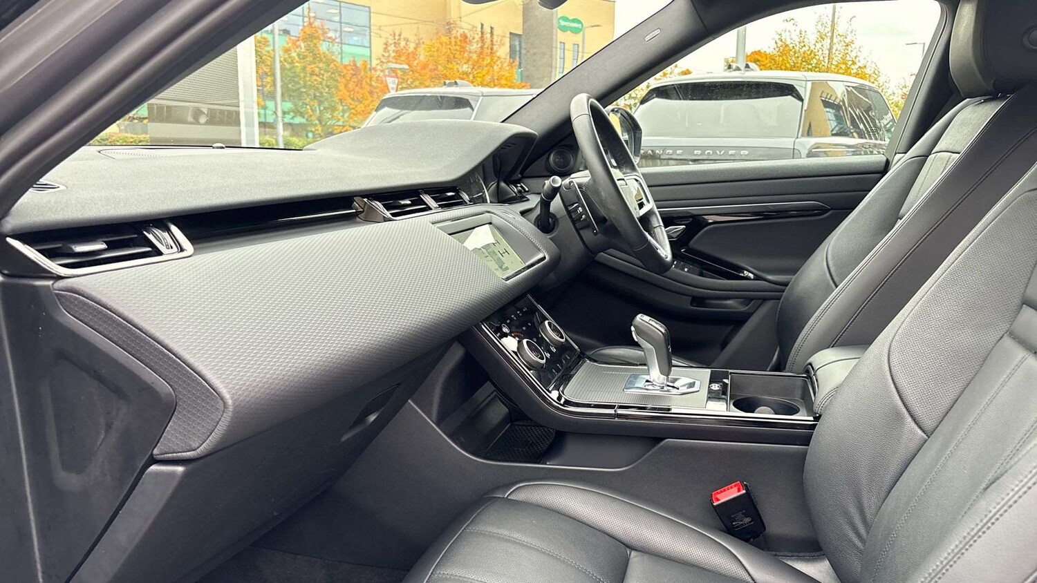 Used Land Rover Range Rover Evoque 2022 for sale - 76362623: Photo 3