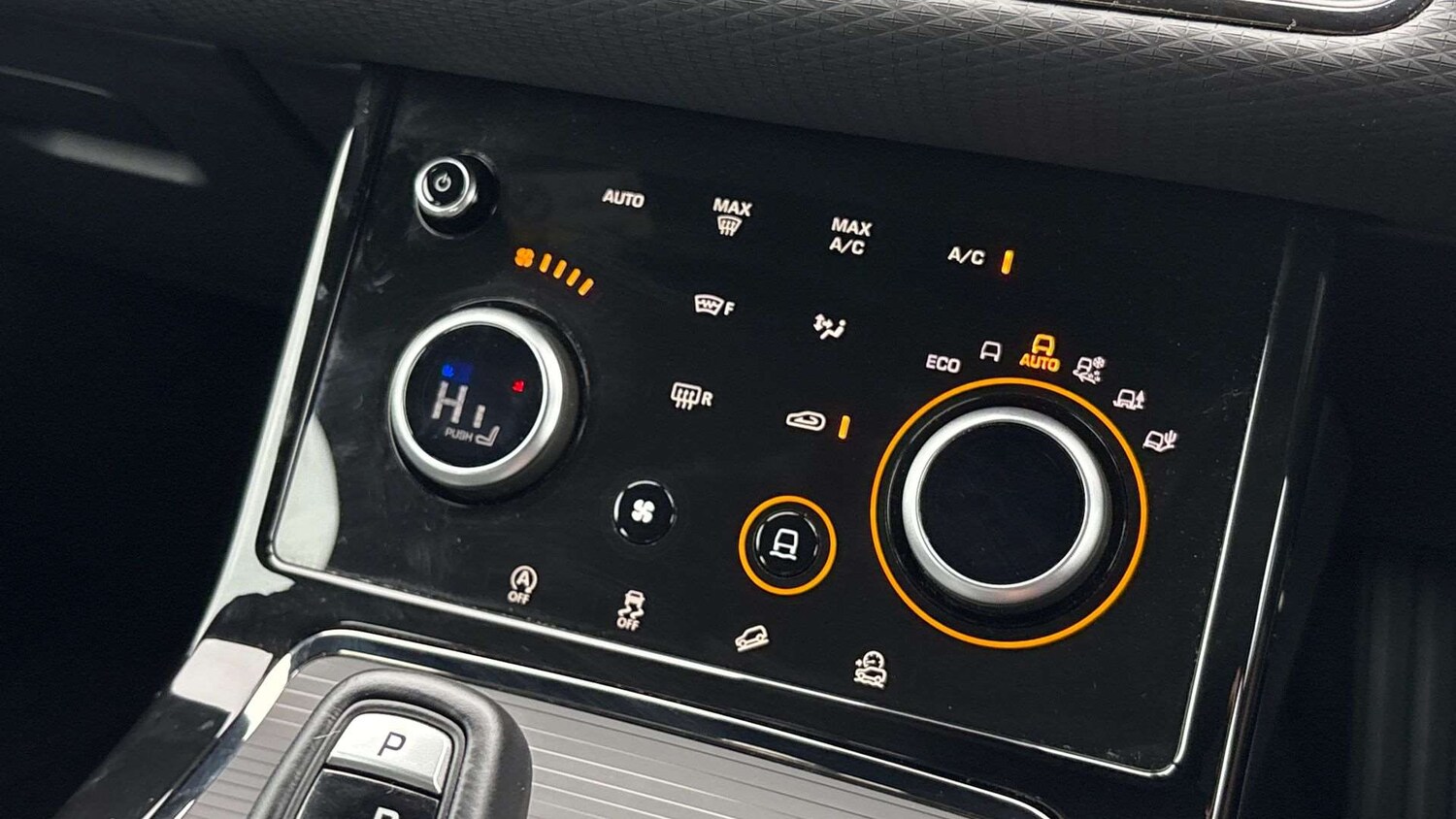 Used Land Rover Range Rover Evoque 2022 for sale - 76362623: Photo 35