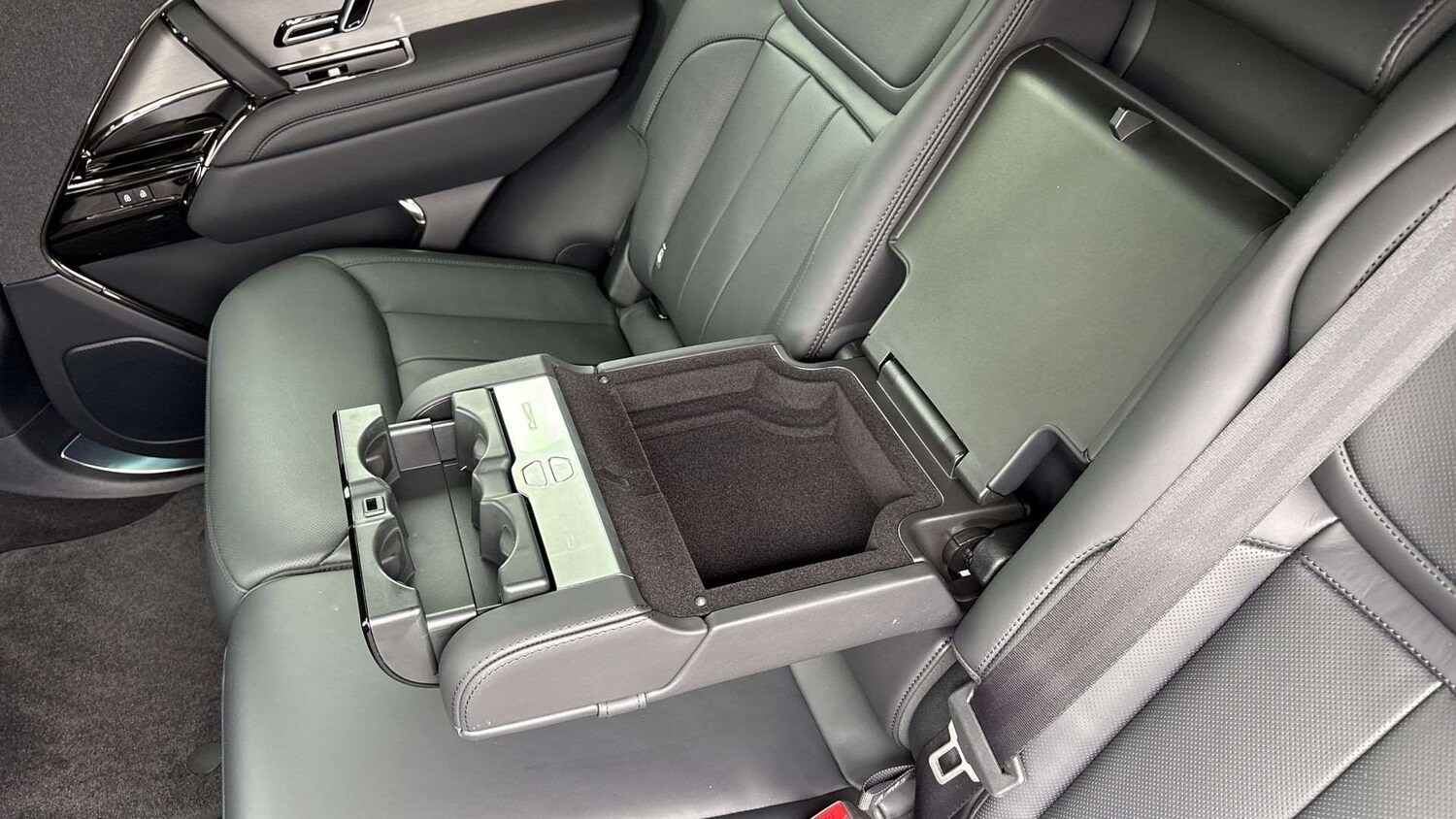 Used Land Rover Range Rover Sport 2025 for sale - 75818307: Photo 32